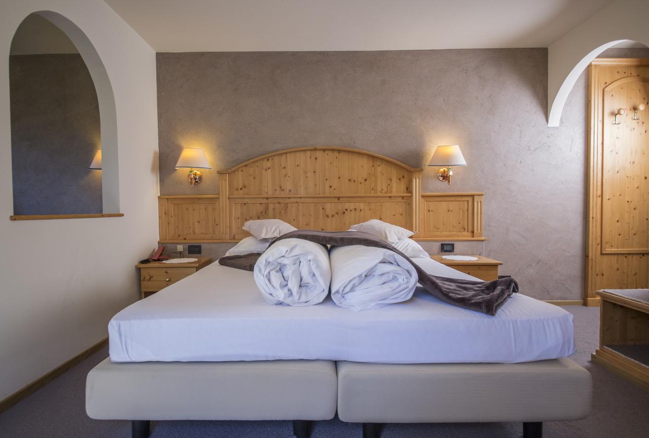 Olympic Spa Hotel - Adults Only Vigo di Fassa Eksteriør billede
